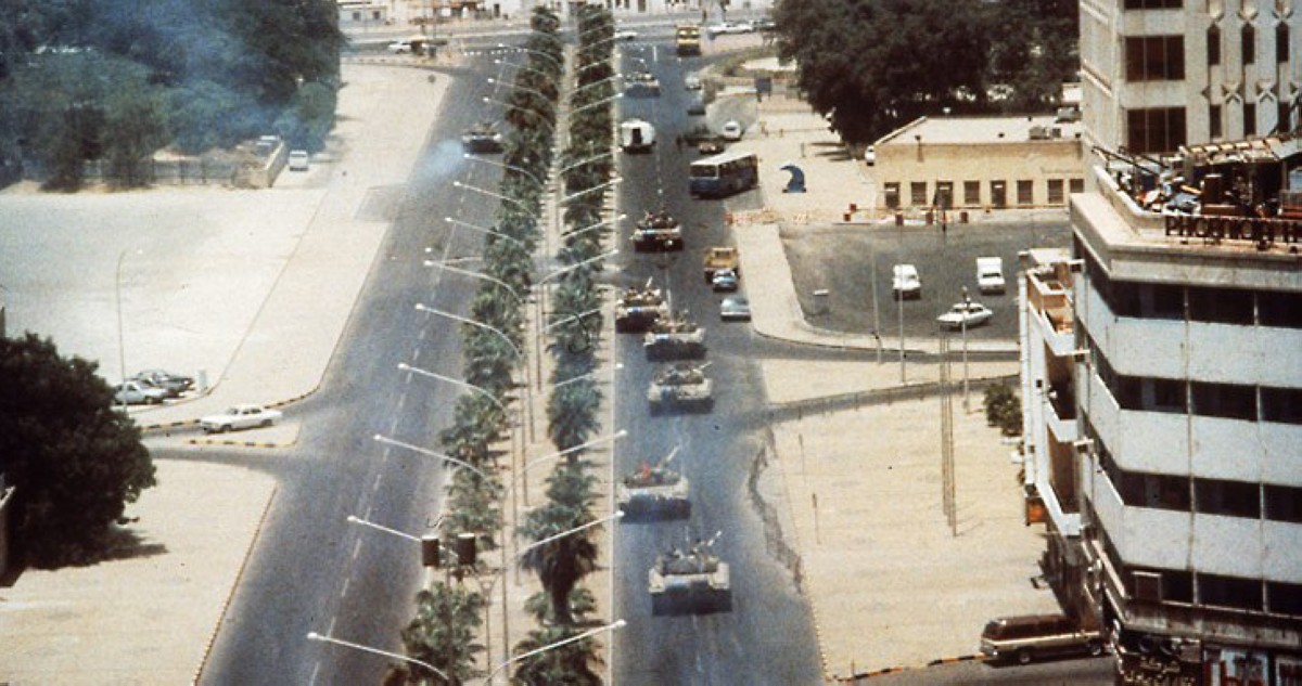 شباب لم يعايشوا الغزو... لكنهم ولدوا من رحم ذاكرته