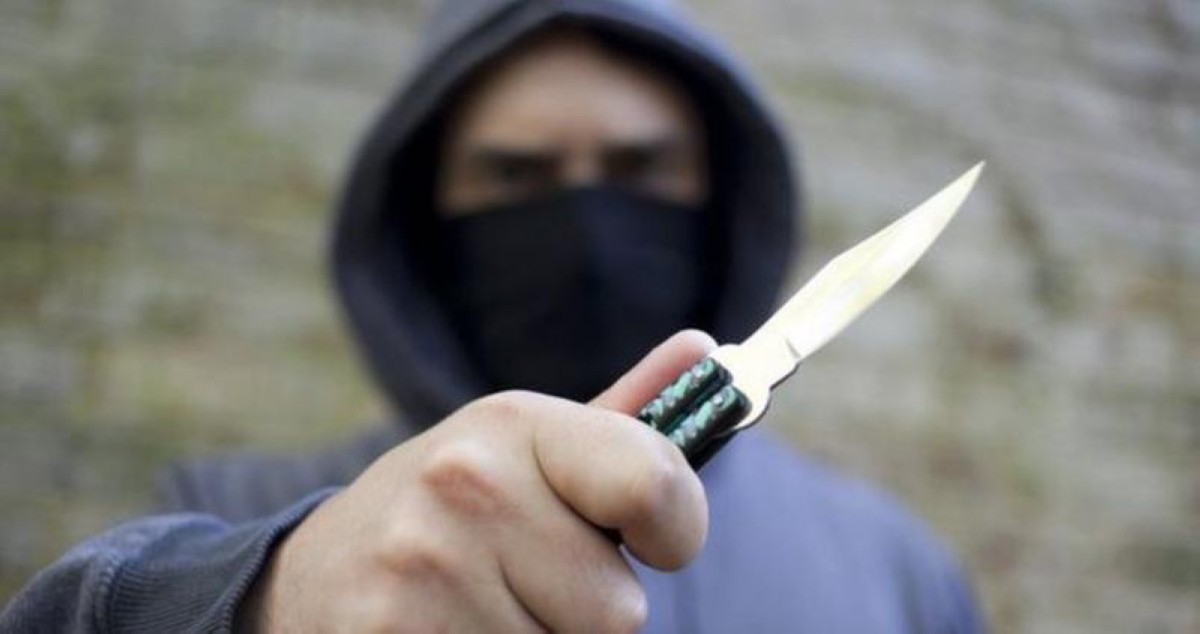 عقوبات رادعة لحيازة وبيع الأسلحة البيضاء والهوائية: الحبس 5 سنوات والغرامة 5 آلاف دينار