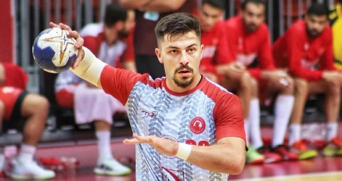 غونزالو يدعم 'يد الصليبخات'