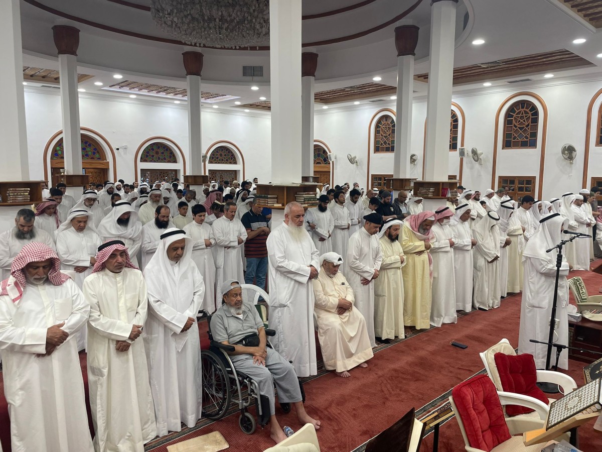مساجد الكويت أحيت صلاة الخسوف