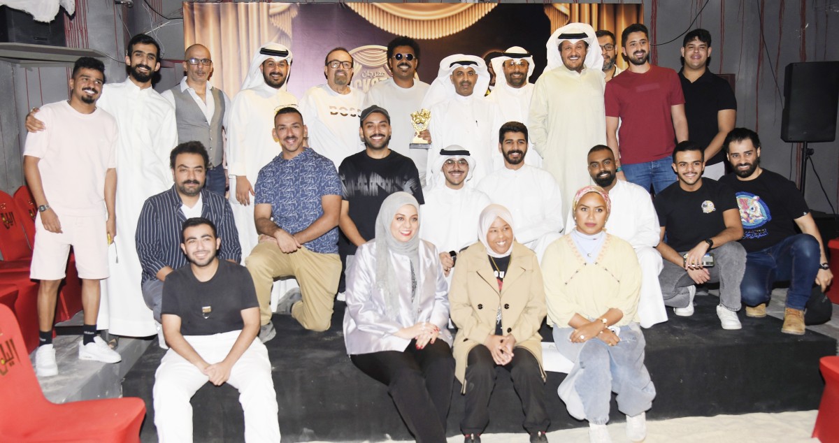 عشرون عرضاً مسرحياً في 'مهرجان باك ستيج المسرحي'