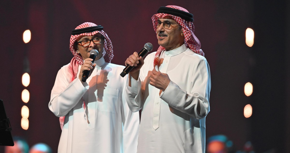 عبد المجيد عبد الله في الكويت.. 'عايش سعيد ' زين على زين!