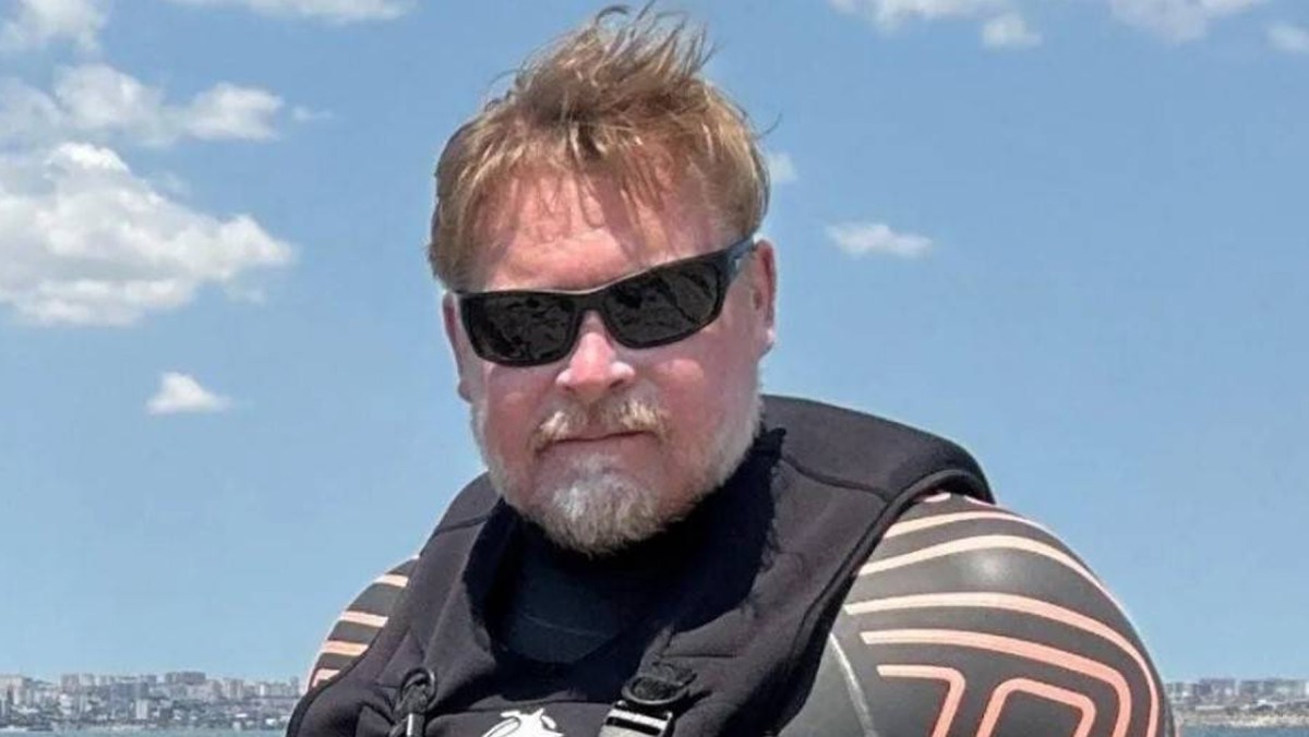 مغامر بريطاني يسير حول العالم منذ 27 عاماً