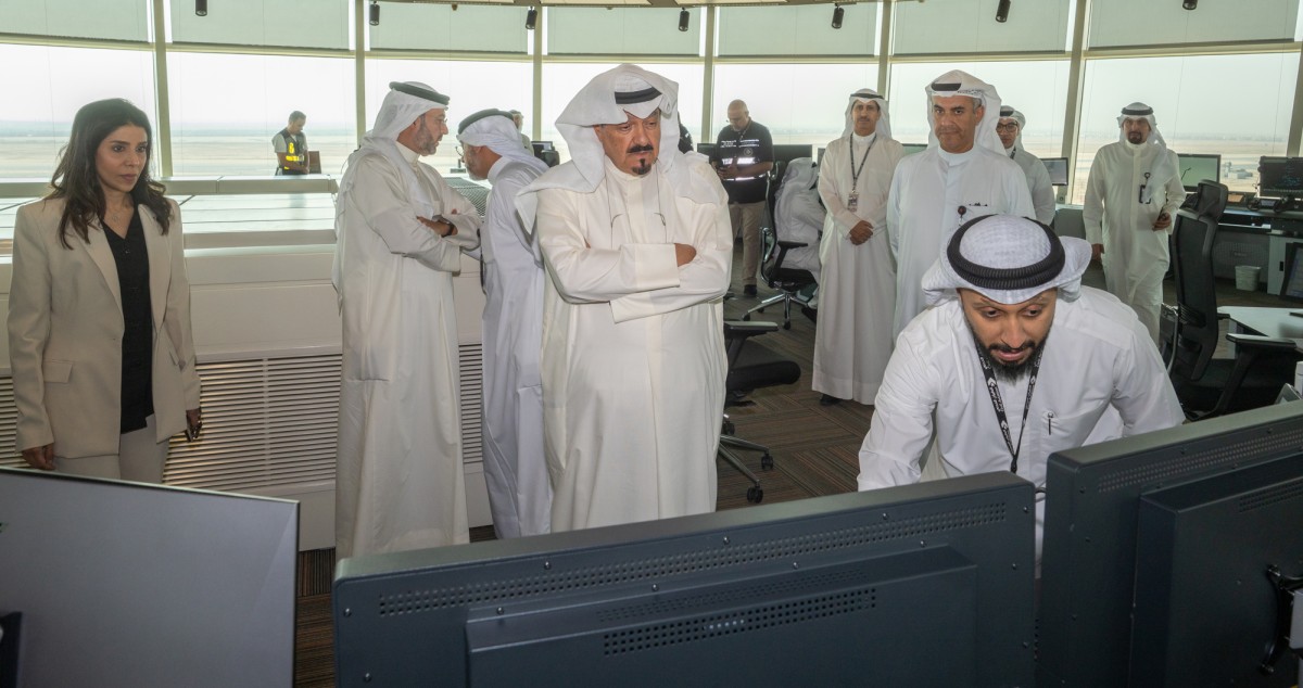 العبدالله: الحكومة تولي اهتماما كبيرا بتعزيز القدرة التشغيلية للمطارات