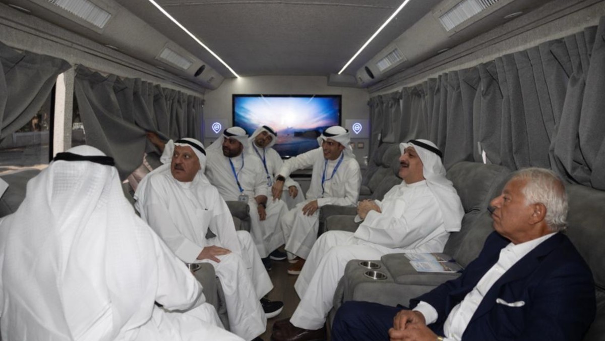 العوضي تفقد مصنع الشفاء: دعم التنافسية الإقليمية لقطاع الصناعات الدوائية في الكويت