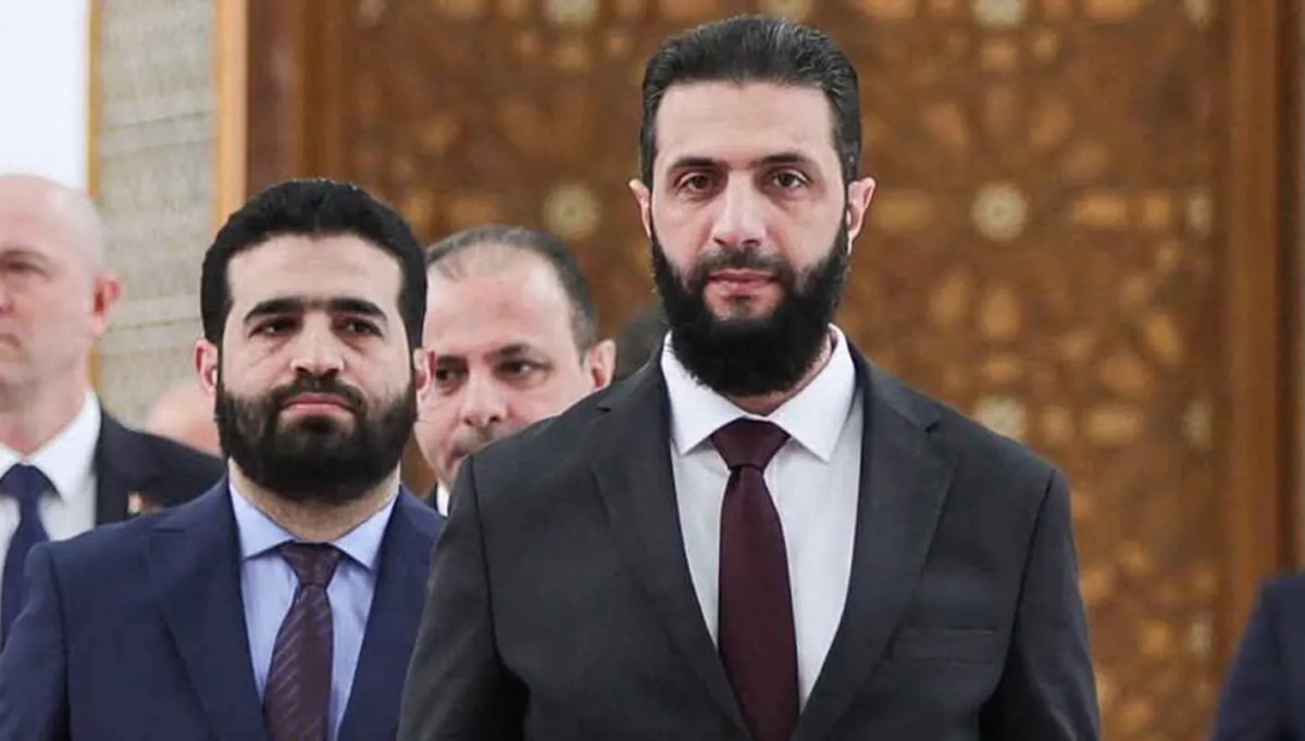 بريطانيا ترفع العقوبات عن الشرع... و'الأوروبي' يتعهد بالمثل