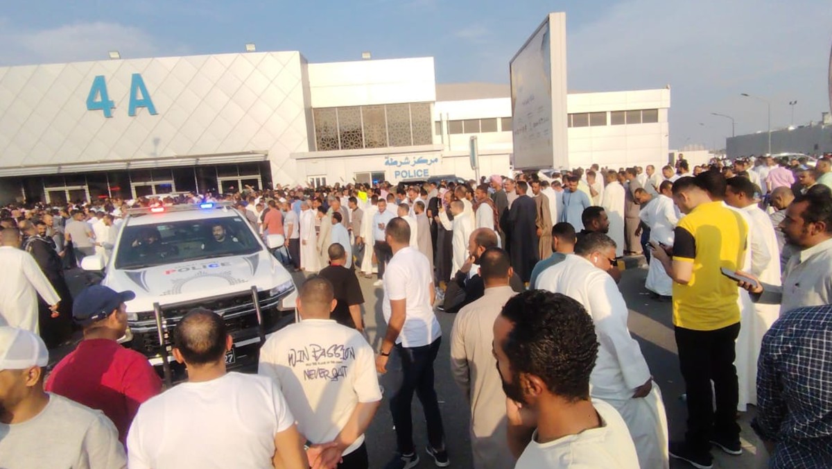 انطلاق عملية تصويت الجالية المصرية في الكويت بانتخابات مجلس النواب