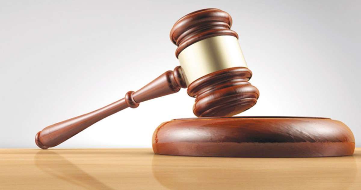 محاكمة نجمة أفلام إباحية قطعت رأس والد أطفالها