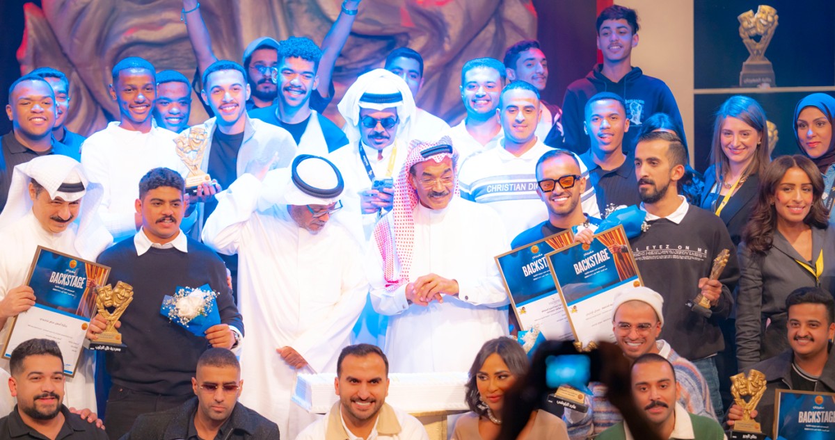 'ظل الجليب' و'وجوم' اكتسحتا جوائز مهرجان 'باك ستيج المسرحي'