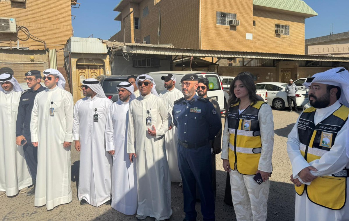 'البلدية' بدأت بهدم 67 عقاراً متهالكاً في جليب الشيوخ