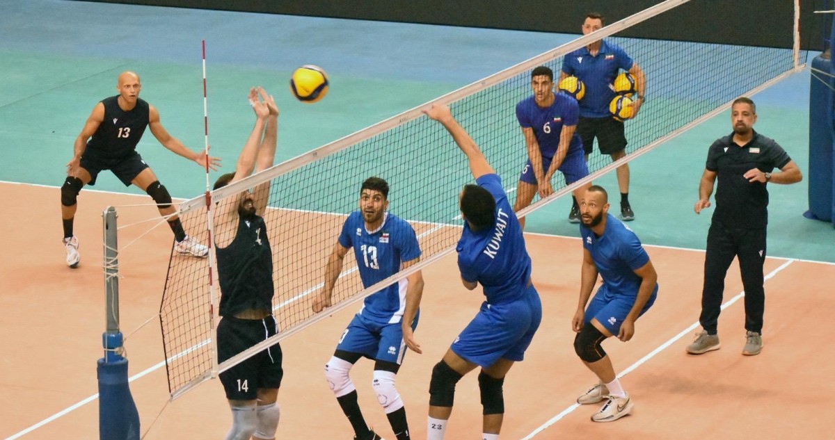 'الطائرة' غادر  إلى الأردن
