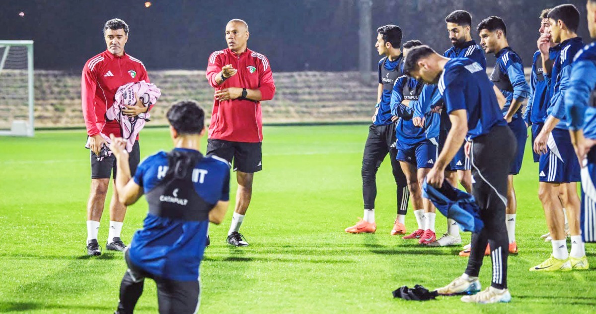 الأزرق عاود تدريباته مكتمل العدد