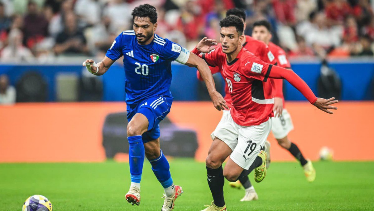 'الفراعنة' ينجو من فخ 'الأزرق'
