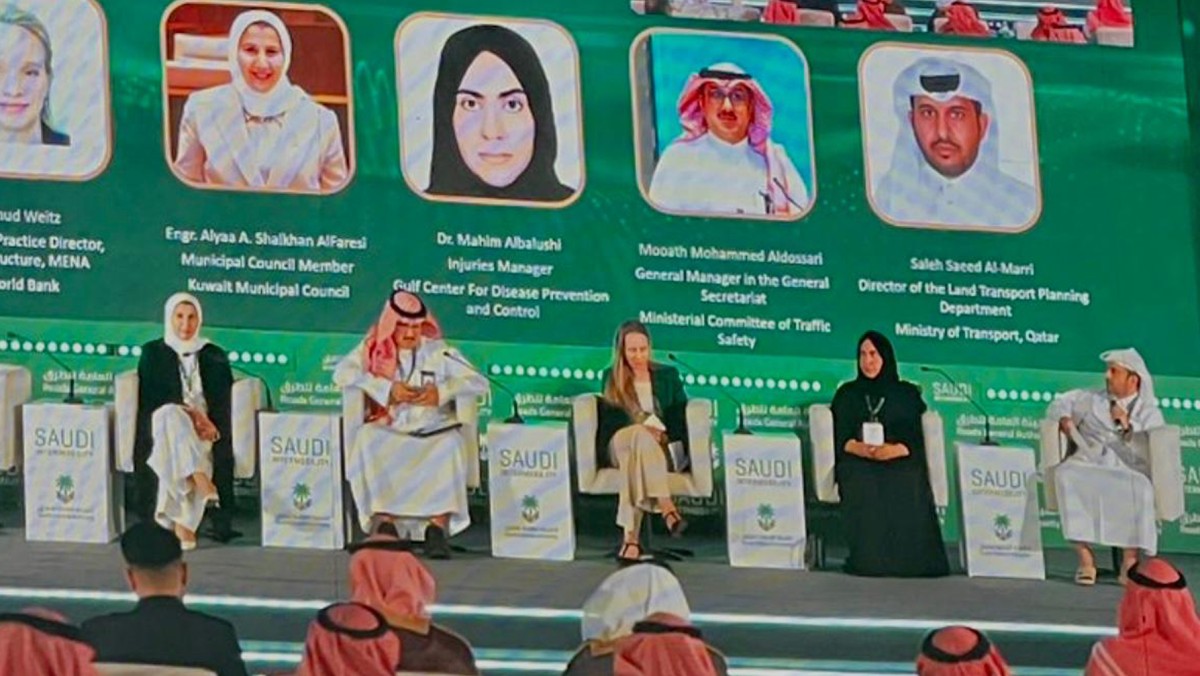 الفارسي : 'السكوتر' والدراجات الهوائية والكهربائية تسهم في الحد من ازدحام الطرق