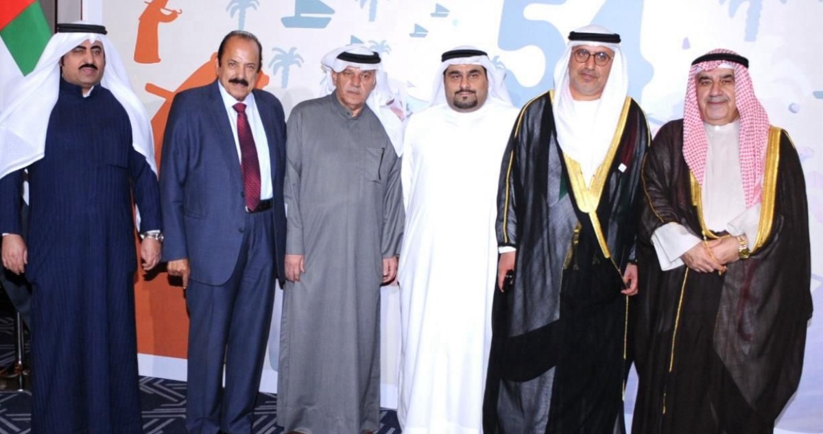 اليوسف: العلاقات بين الكويت والإمارات قوية وراسخة