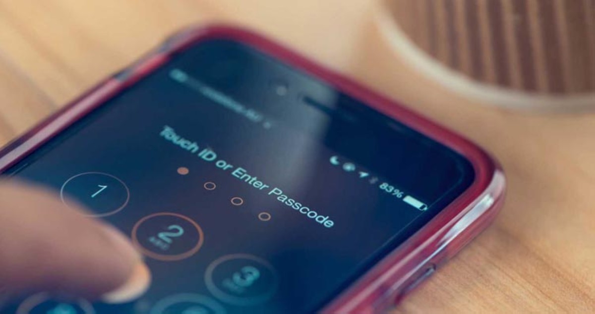 تركيا تستعين بإسبانيا لفتح هاتف شابة متوفاة