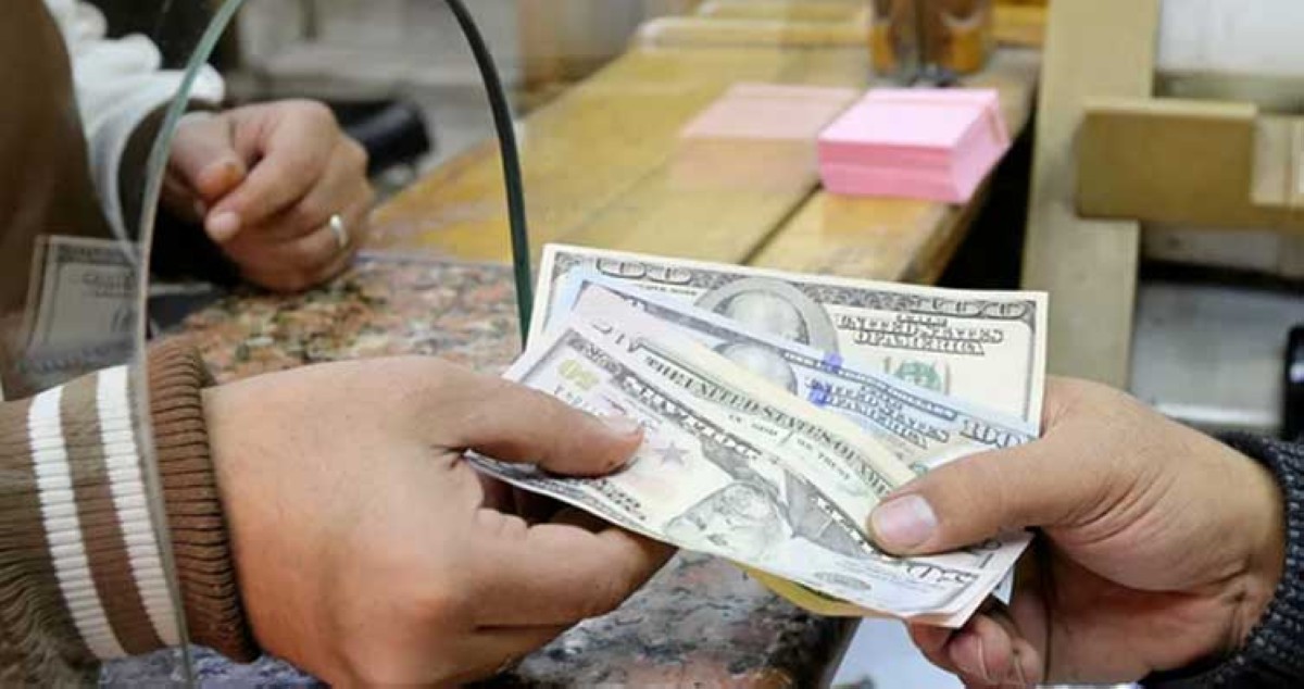 4 مليارات دولار تحويلات السوريين منذ سقوط النظام