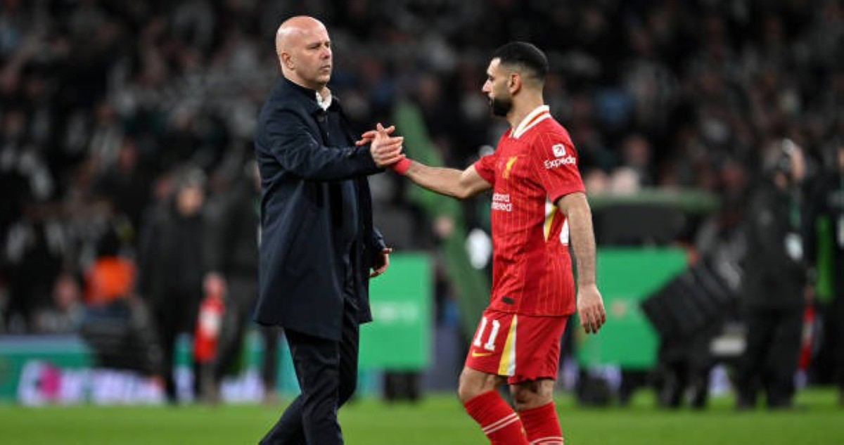 صلاح يعود لقائمة ليفربول ضد برايتون بعد صلحه مع سلوت