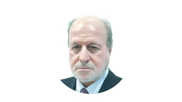 مؤامرة... أم مغامرة؟ 