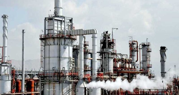 ستراتيجية لرفع طاقة التكرير المحلية إلى 1.6 مليون يومياً في 2027 #الكويت 