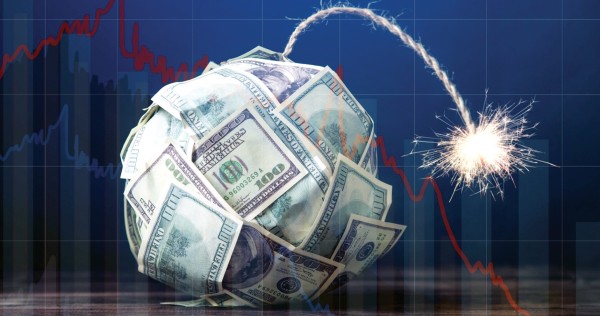 هل وصلنا إلى نقطة الانفجار في الديون العالمية؟ 