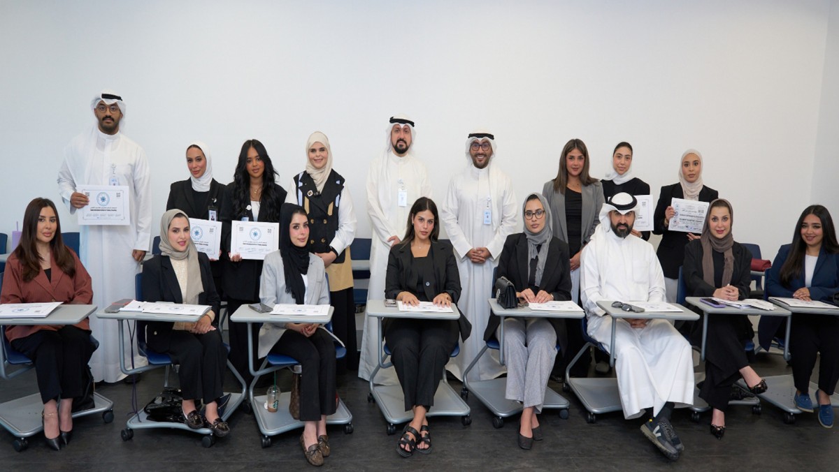 البنك الأهلي الكويتي... دعم شامل لحملة لنكن على دراية