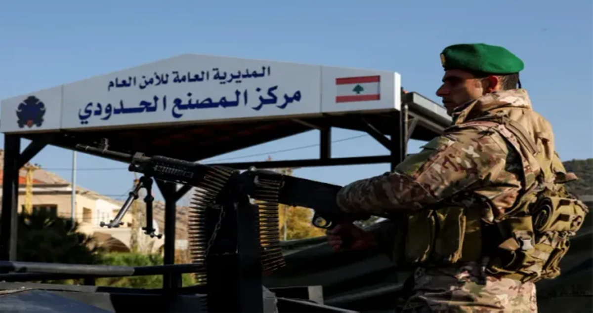 تكليف الجيش اللبناني بملاحقة ضباط النظام السوري البائد لتوقيفهم وإزالة التهديدات الأمنية