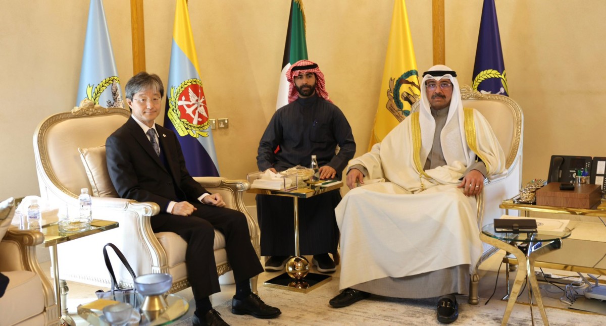 وزير الدفاع يبحث مع سفيري اليابان وبنغلاديش التعاون في المجالات العسكرية