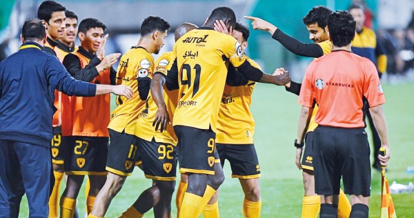 القادسية يواعد العربي بـ'كأس ولي العهد'