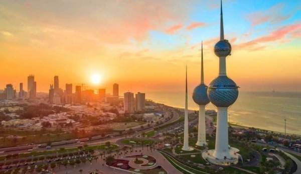 توقعات الطقس لهذا اليوم: معتدل نهارًا، بارد ليلًا وفرص لأمطار خفيفة مع درجات حرارة بين 23 و10