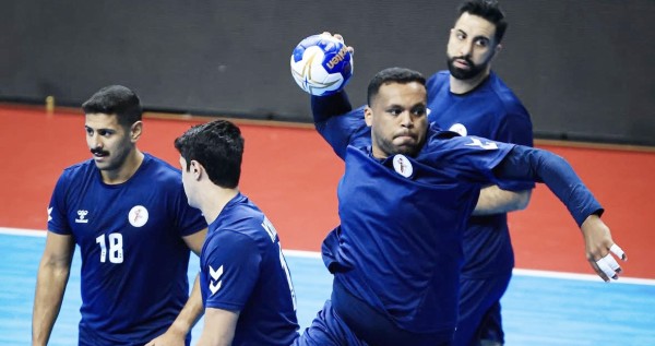 'أزرق اليد' يعود اليوم من كرواتيا