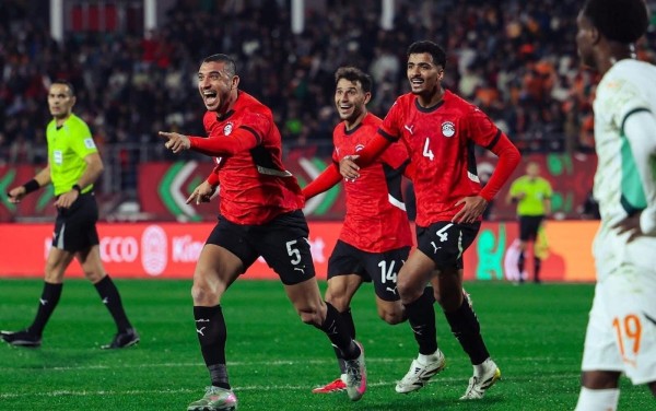 منتخب مصر يتأهل إلى نصف نهائي كأس أمم إفريقيا بعد الفوز على كوت ديفوار 3-2