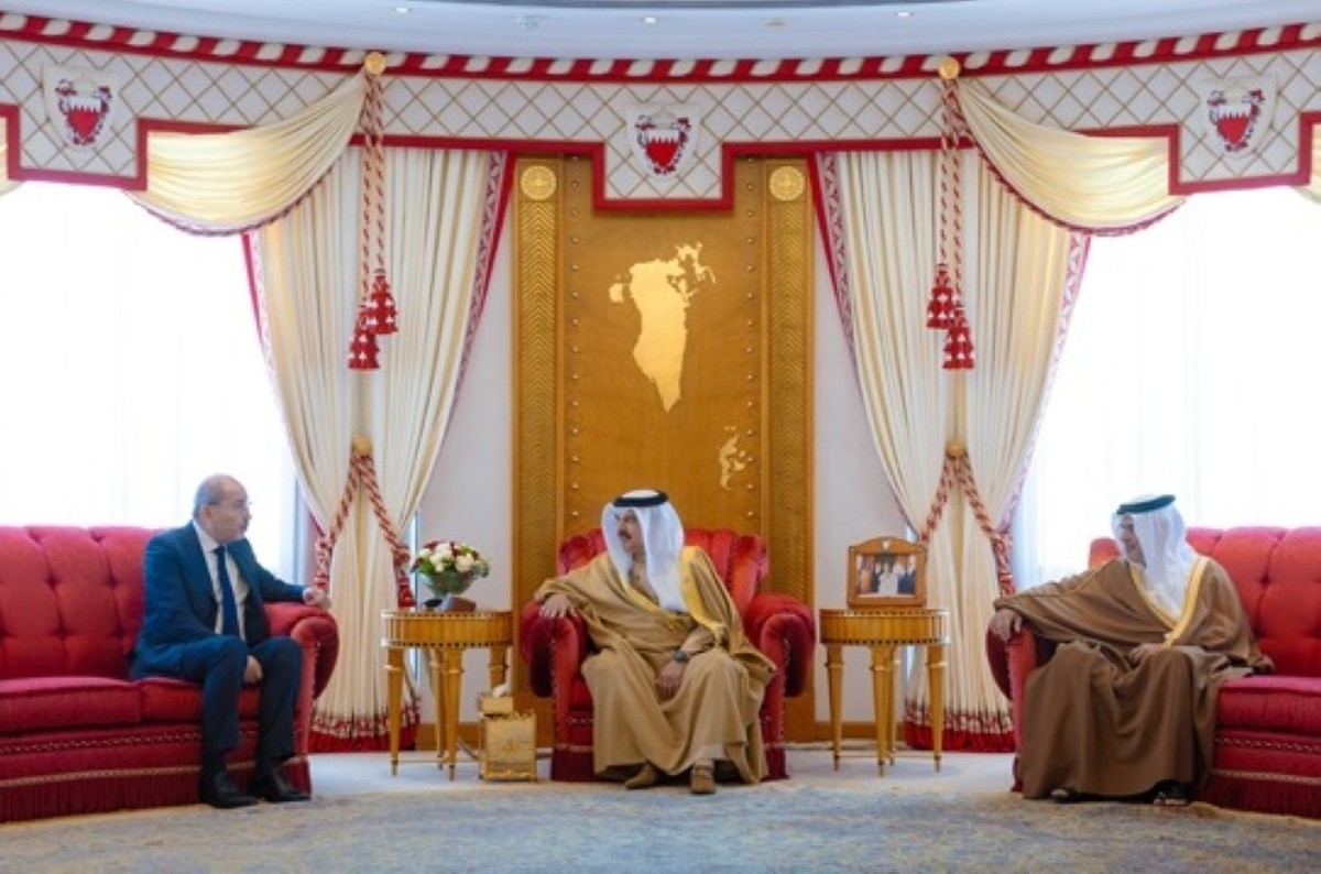 ملك البحرين: العلاقات التاريخية مع الأردن تزداد رسوخاً وتطوراً