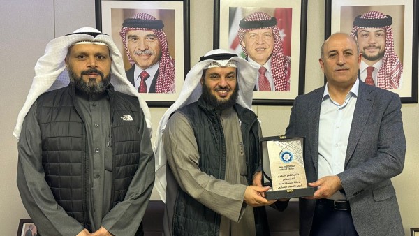 النجاة الخيرية توزّع مساعدات 'دفئاً وسلاماً' على 2500 مستفيداً في الأردن