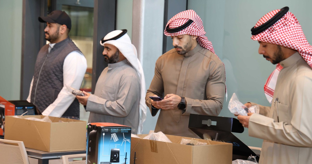 'الساير' وكلية العلوم تستضيفان برنامج تهيئة المعلّمين لسباق المركبات الهيدروجينية
