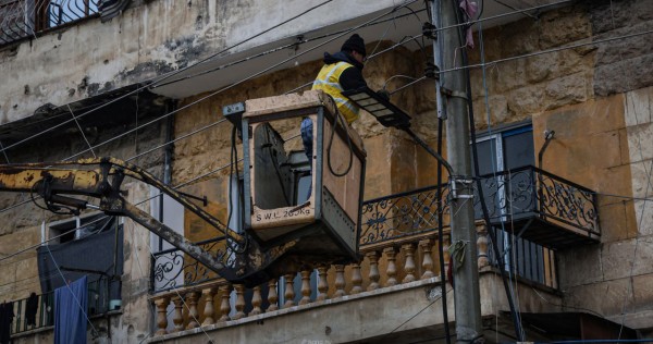 "قسد" تتحرك في دير حافر... و الجيش السوري يهدد برد عنيف #الشيخ_مقصود 