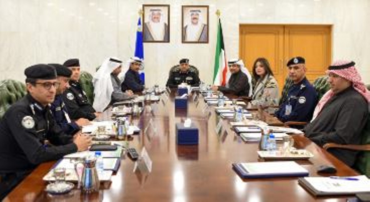 وكيل 'الداخلية' يترأس اجتماع 'الأعلى للمرور': دعم كل ما من شأنه تحسين الحركة المرورية