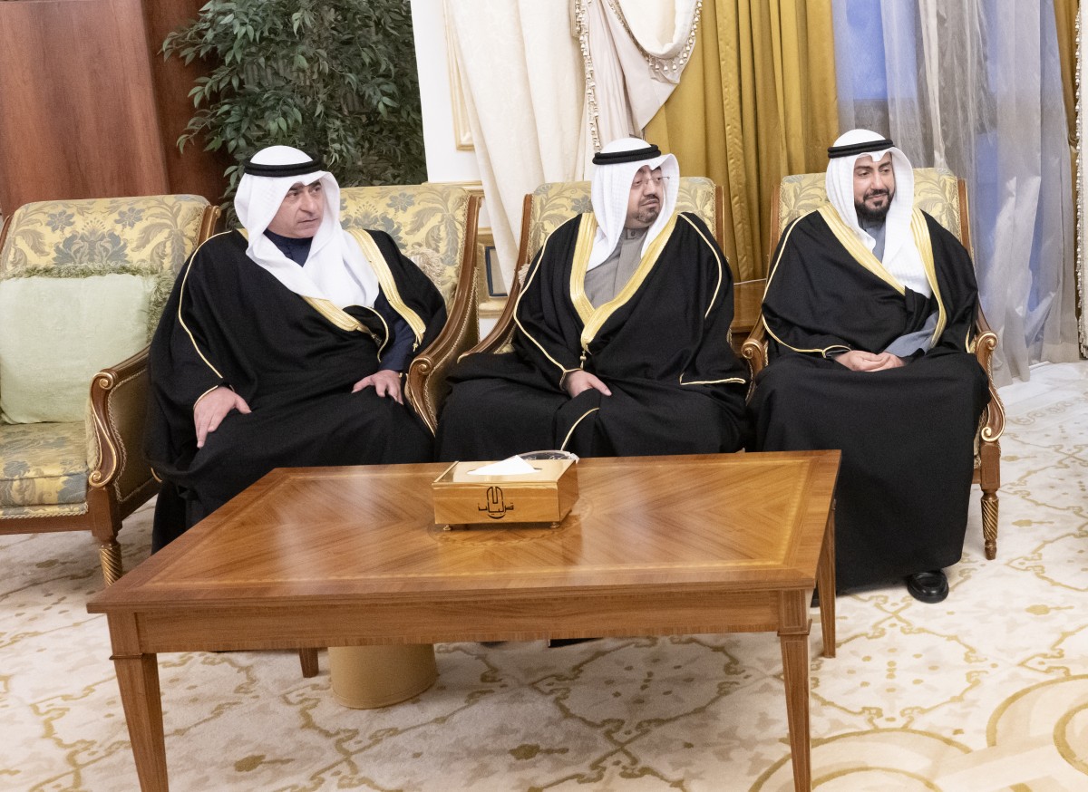 الرئيس السنغالي يستقبل سمو الشيخ ناصر المحمد والنائب الأول والعضو المنتدب لهيئة الاستثمار