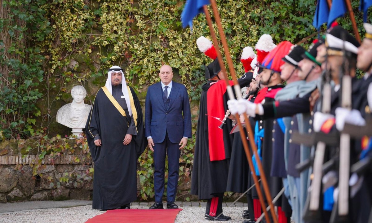 وزير الدفاع يوقع مع نظيره الإيطالي اتفاقية تعاون عسكري