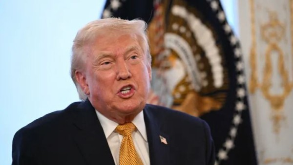 ترامب للمحتجين الإيرانيين: "المساعدة في طريقها إليكم" 