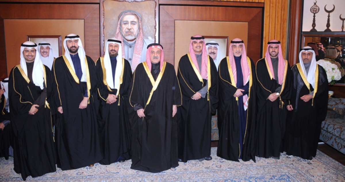 &fnof;أفراح الصباح والخرافي