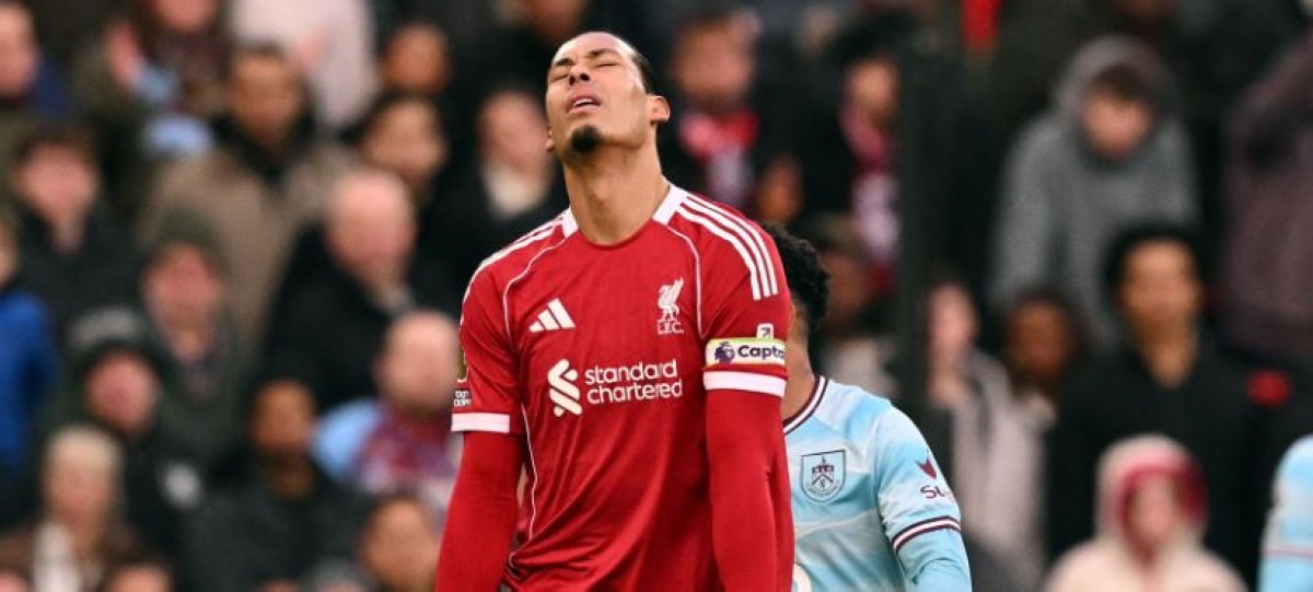 ليفربول يواصل التراجع بتعادل مخيب مع بيرنلي وركلة جزاء ضائعة
