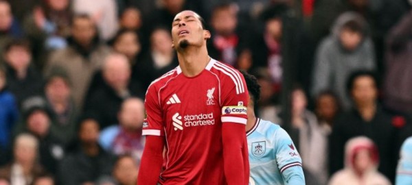 ليفربول يتعادل مع بيرنلي 1-1 وتواصل النتائج المخيبة في الدوري الإنجليزي