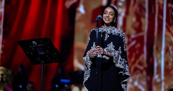راشد الفارس'فوق' والكبيسي 'قطع حبل السوالف' وزينة 'ليتها ما دخلت السوق'