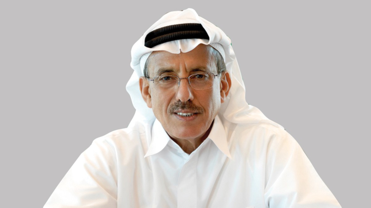 خلف الحبتور ... أنت شجرة مثمرة