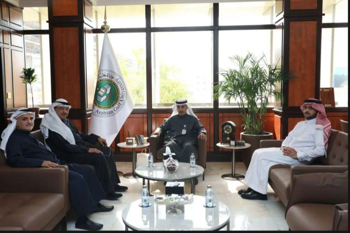 البصيري يبحث ومجلس التعليم العالي البحريني تعزيز التعاون الأكاديمي وتبادل الخبرات