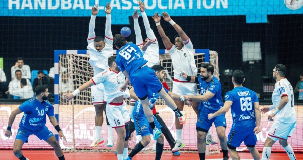 طريق "أزرق اليد" للـ مونديال... يبدأ بـ #العراق 