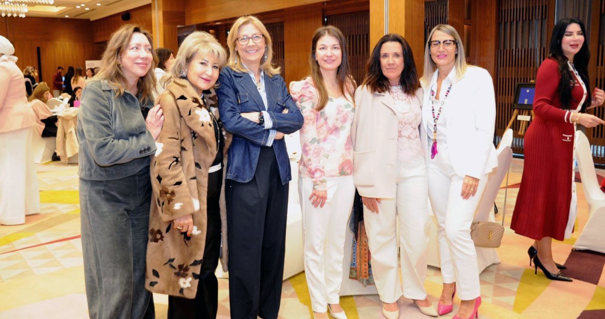 'أزهار الحياة... الصمود والأمل': فن وموسيقى وأزياء... في أمسية إنسانية كويتية