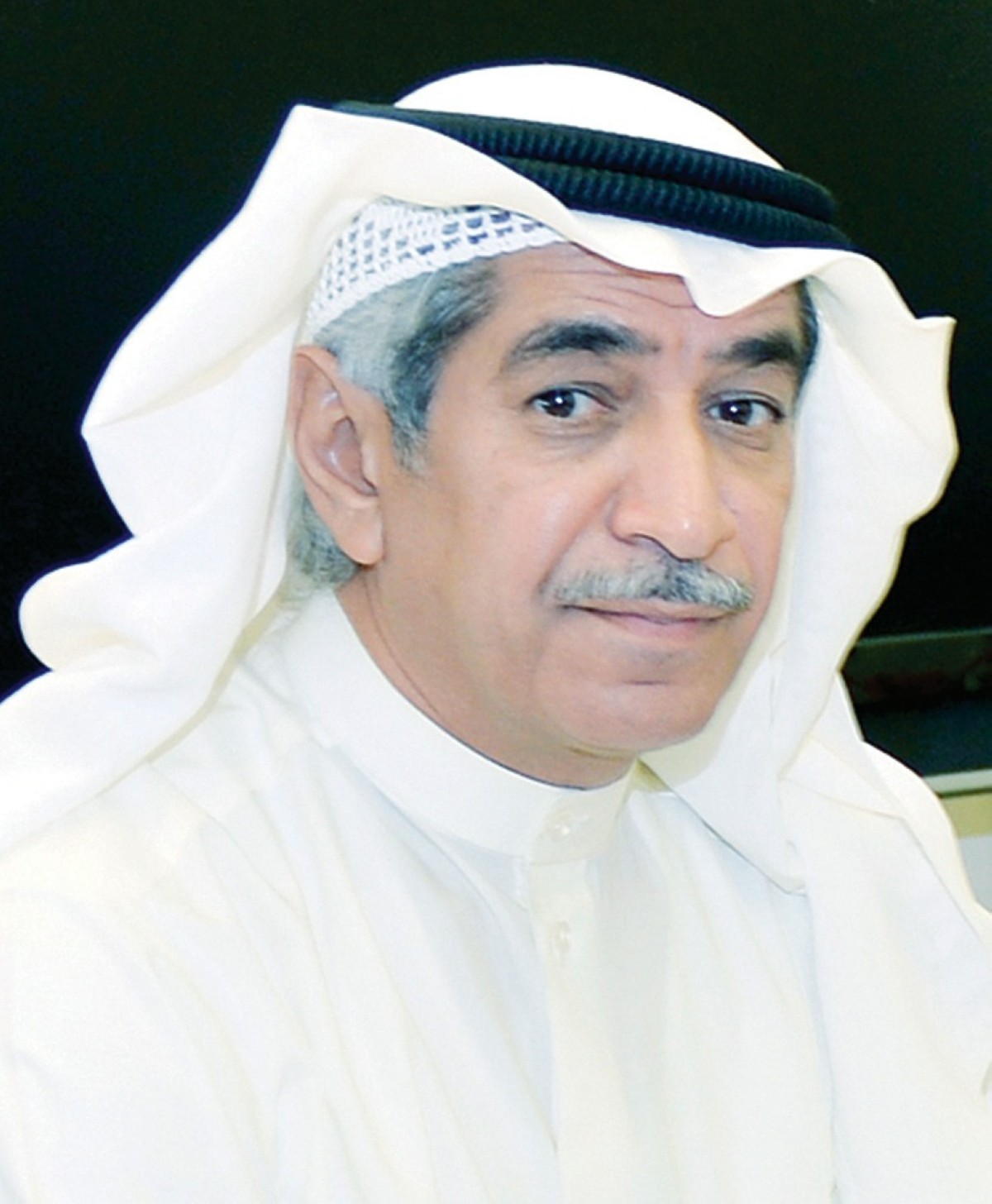 الجارالله عاد من رحلة علاج: الفضل لله والشكر للناس الطيبين