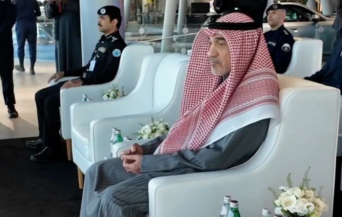 'الداخلية' تتسلم دوريات حديثة مقدّمة من شركة علي الغانم وأولاده